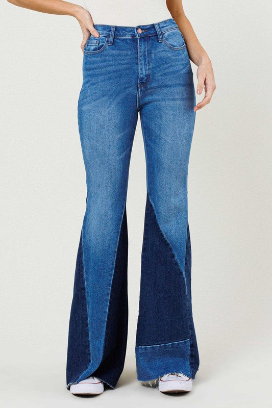 COLOR BLOCK FLARE JEANS
